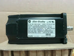  Allen Bradley MPL-B330P-MJ22AA AC Servo Motor 460V 5000 RPM Max 334 Hz Max 7033-05-4202 Image