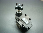  Vickers XG031F30 Hydraulic Reducing Valve Pilot Actuation 1000PSI 14 GPM Max Flow Rate 4Port Image