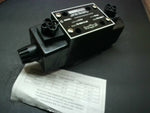  Parker Denison A4D0232030302C1W30 Directional Valve 0.72 Amps 120/60V 3000PSI Max P,A&B 1500PSI Max T Image
