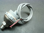  Dwyer 673-8 Fixed Range Pressure Transmitter 0-200psig 24 VDC 4-20 mA Series Image