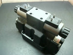  Atos SDHE-0713 DC 20 Solenoid Valve w/ Hydraulic Directional Valve DP-2713 S PIL 40Double Solenoid 3 Positions Image