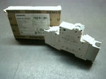  Siemens 5SJ4110-7HG42 Miniature Circuit Breaker 1P 10A 277V Image