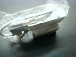  SMC SV3100-5W1U-02N Solenoid Valve w/ Sub Plate 5-Port Image