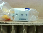  SMC 21-CQSB16-5DM Compact Pneumatic Cylinder 16mm Bore 5mm Stroke Image