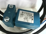  Eaton 1155A-6511 Photoelectric Sensor 90-132 VAC 6.6' Cable Image
