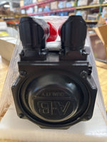  Allen Bradley MPL-B430P-MK74AA Servo Motor 400-480VAC 5000RPM 2.2kW Out 24VDC Brake Image