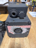  Siemens 1FT5072-0AC01-2-Z Permanent Magnet AC Servo Motor 150VAC 2000RPM 24V Holding Brake Image