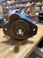  Vickers PVB15-RSY-31-CM-11 Axial Hydraulic Pump 15.7GPM@1800RPM 2000PSI Clockwise Image
