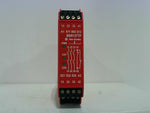  Allen Bradley 440R-N23121 /B Guardmaster LTD Safety Relay 230VAC MSR127TP Image