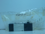  Bosch Aventics 0820044601 Pneumatic Directional Control Valve 24VDC Coil 3-Pin Connection Image