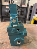  Mac Valves 56C-32-111AA Balanced Spool Valve 110-120VAC 50/60Hz Image