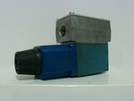  Vickers DG4V-3-2A-M-W-H-40 Directional Control Valve 110-120VAC 5000 PSI Max Image