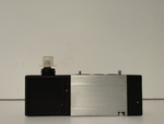  Bosch 0 820 044 002 5-Way 3-Position Control Valve 24VDC Image