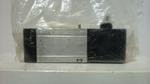  Bosch 0 820 044 102 5-Way 3-Position Control Valve Image