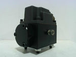  Vickers SM4-10(2.5)9-20/200-10 Electrohydraulic Servo Valve Image