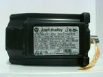  Allen Bradley MPM-B1151T-MJ74AA /A Servo Motor 7000RPM 480VAC 3P Image