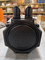  Allen Bradley MPM-B1651C-MJ74AA /A Servo Motor 480VAC 3500 RPM 3P Image