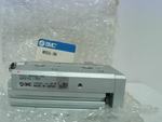  SMC MXS12L-30A Pneumatic Slide Cylinder 12mm Bore 30mm Stroke Image