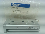  SMC MXS8-40A Pneumatic Slide Cylinder Image