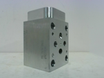  Sun Hydraulics GBA 1CM4-AC Sandwich Manifold Body Image
