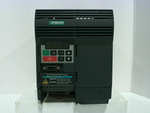  Siemens 6SE3217-3DB40 Micromaster Vector AC Drive 400/500VAC 4.0HP 3000W Image