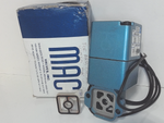  MAC 250B-110CA Direct-Solenoid Poppet Valve 3/2-Way 24VDC 150Psi Image