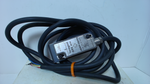  Allen Bradley GuardMaster Ferrogard GD2 210 DC Magnetic Safety Interlock Switch Image