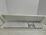  Apple A1243 Wired USB Keyboard MB110LL/B White Image