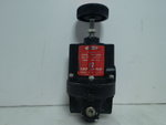  Fairchild Model 10 Pressure Regulator 500psi Range 5-400 Image