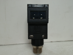  Allen Bradley 42GRF-9102-QD /A Photoelectric Sensor Image