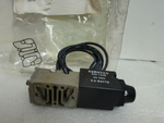  Numatics 031SA400B000061 Solenoid Valve 24VDC 6W 1/8"NPT 4-Way 2-position Image