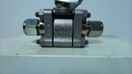  Swagelok Whitey SS-R63TS8 Rapid Cycle Stainless Steel Ball Valve 2200PSI 152 Bar 1/2" Connection Image