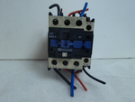  Telemecanique LC1 D32 01 Contactor 48V LA4 DA 1G 50-127V Image