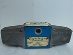  Sperry Vickers 281291 Solenoid Coil Directional Valve DG424-01TC-50 6.1A 115V Image