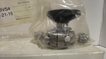  Swagelok Whitey SS-33VS4 Ball Valve 1/4" Double Acting Image