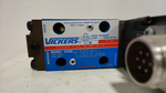  Vickers KBSDG4V3 92L 40 PE7 H7 10 Directional Control Valve 24VDC Image