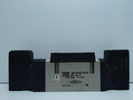   SMC VFR3300-5FZ-03-Q Double Solenoid Valve 24VDC Image