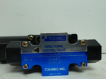  TOKIMEC DG4V-3-2A-M-P7-H-7-52 24VDC Directional Control Valve Image