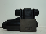 Daikin KS0-G02-2BP-30 Solenoid Controlled Valve DC 24V Image