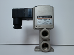  SMC VT325-035DL-N 3-port Pneumatic Solenoid Valve 24VDC Image