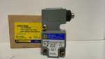  Square D 9007C052G /A Heavy Duty Limit Switch 600V 10A Image