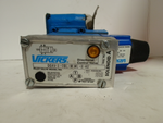  Vickers DG4V-3-OBL-M-WL-B-40 Directional Control Valve Image