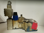  Vickers DG4V-3-OBL-M-WL-B-40 Directional Control Valve Image