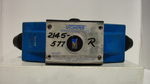  Vickers DG5S4 064C E 51 HH Directional Control Valve Image