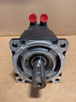  Allen Bradley MPM-B1302F-MJ74AA Kinetix AC Servo Motor 480VAC 3000RPM Image
