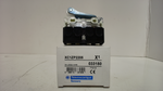  Telemecanique XC1ZP2205 Contact Limit Switch 600VAC 10A 033150 Image