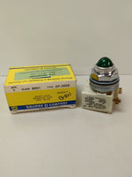  Square D 9001KP38G Pilot Light w/Green Removable Lens w/9001KM38 Light Block 120V Image