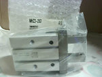  SMC MHZ2-25D Pneumatic Parallel Air Gripper Cylinder Image