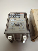  Allen Bradley 700-HB32A24 Blade Base Relay 15 AMP Contact DPDT  24V 50/60Hz Image