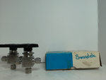  Swagelok SS-44XS6 3-Way Valve 1500psig 150° (2pcs per box) Image